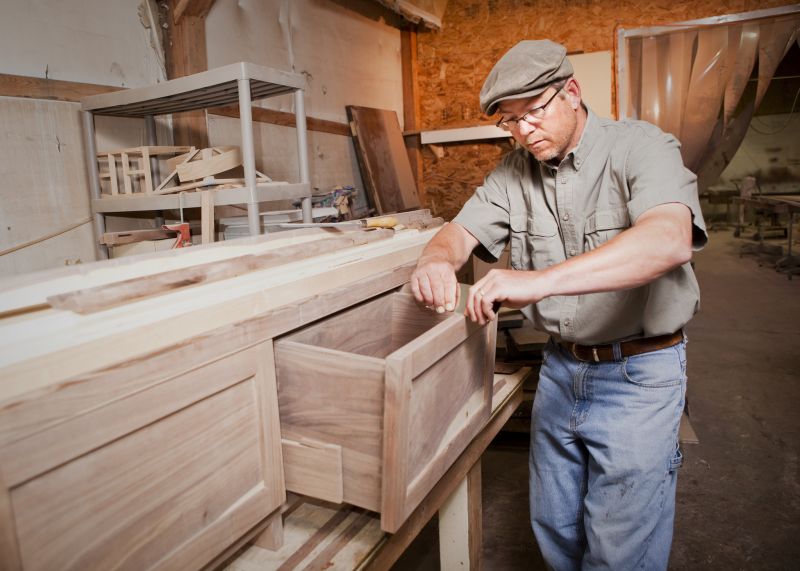 Custom Cabinet Service