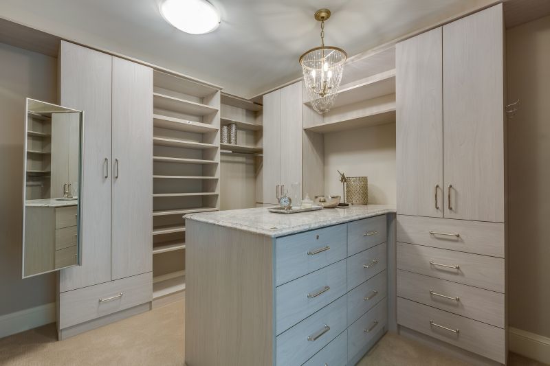 Custom Cabinet Service